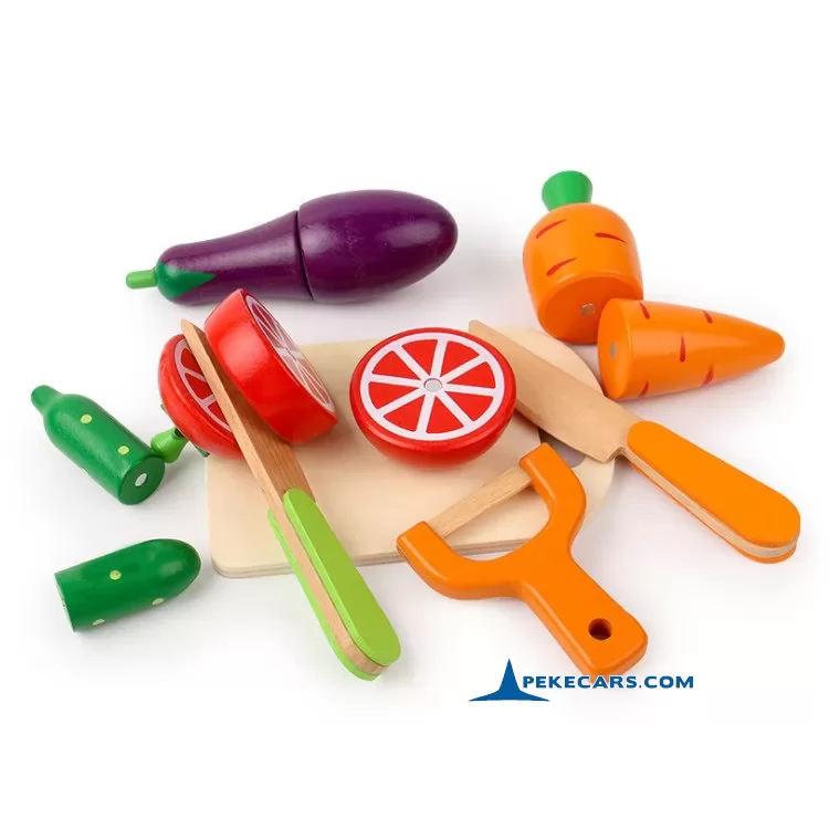 Comida de juguete imantada con tabla para cortar