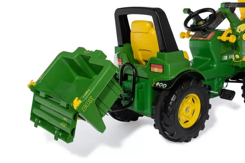 Caja de transporte rollyBox remolque en accion
