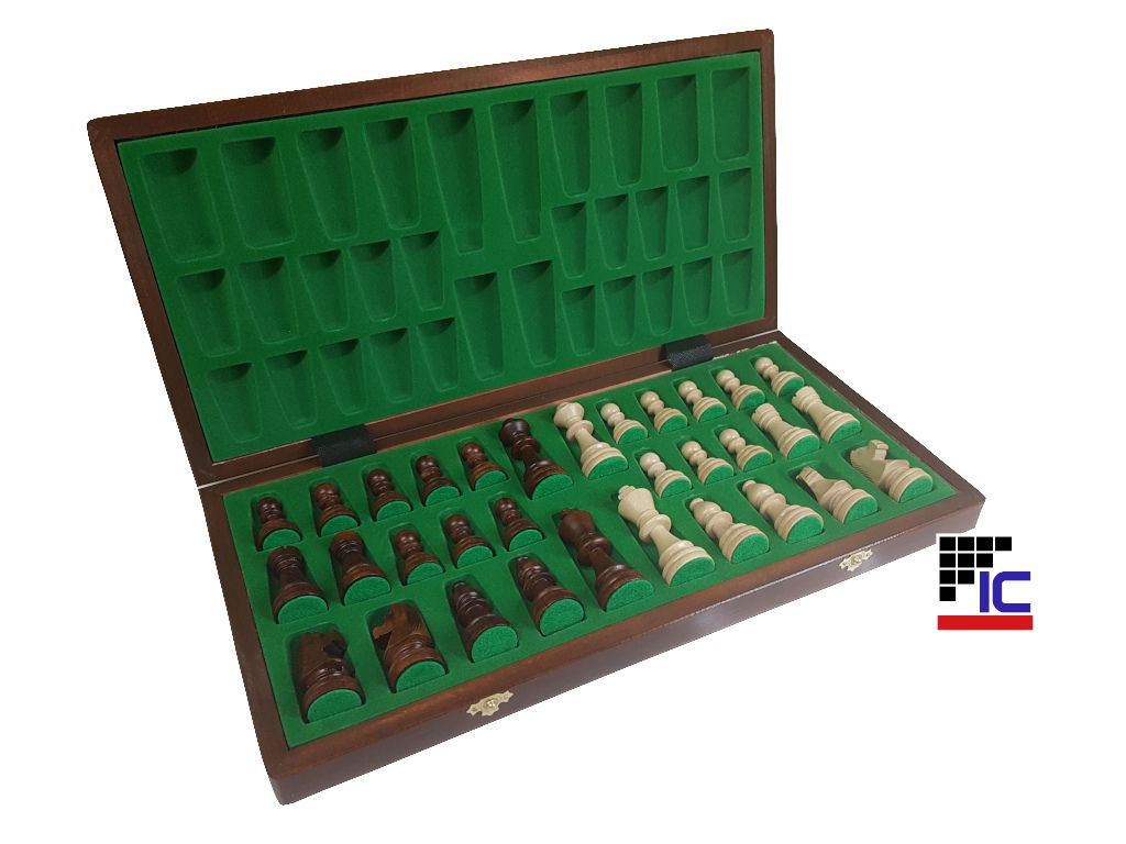 Juego Ajedrez plegable de madera con piezas Staunton nº6 interior