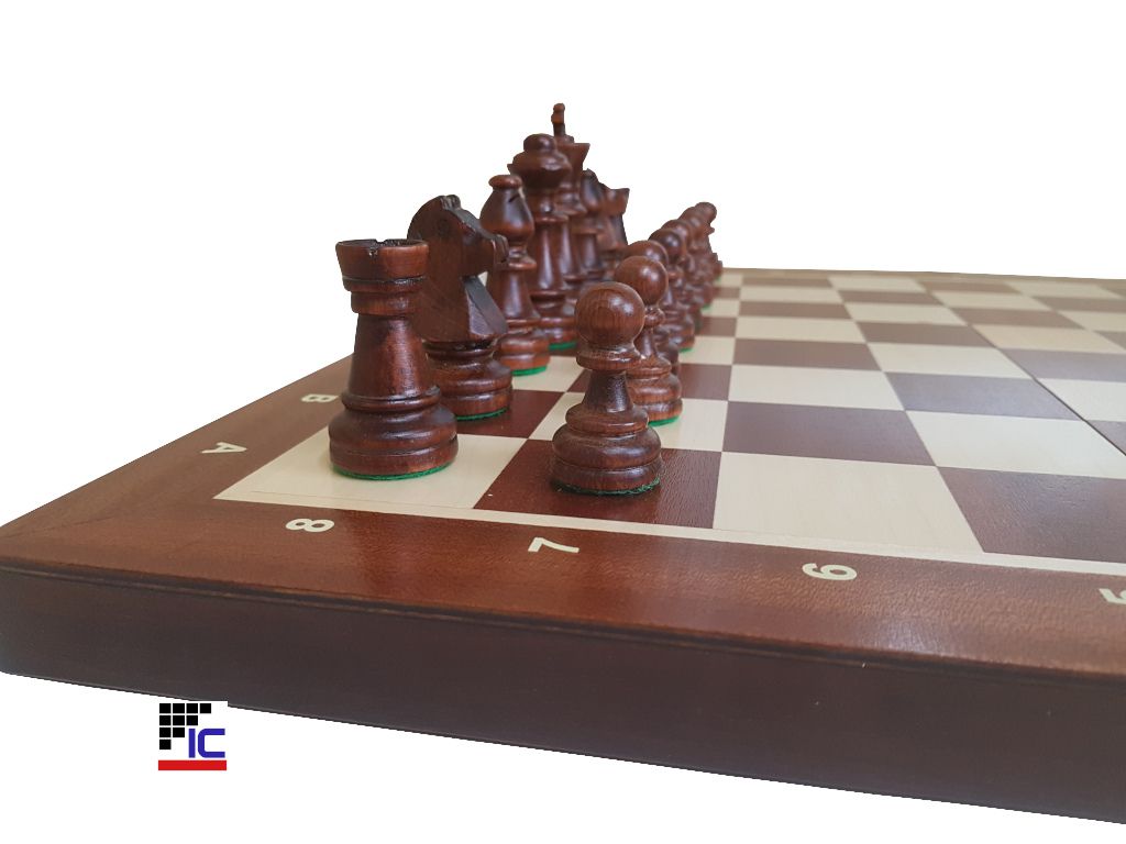 Juego Ajedrez plegable de madera con piezas Staunton nº6