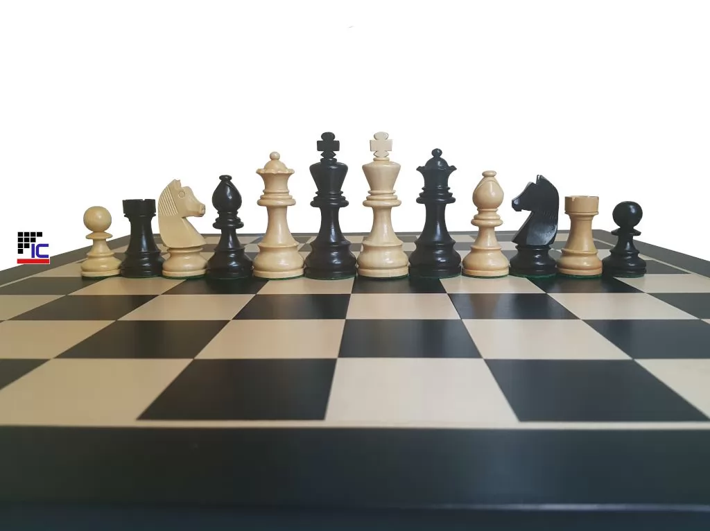 Piezas de Ajedrez de madera de Ébano Staunton nº6 Alemán