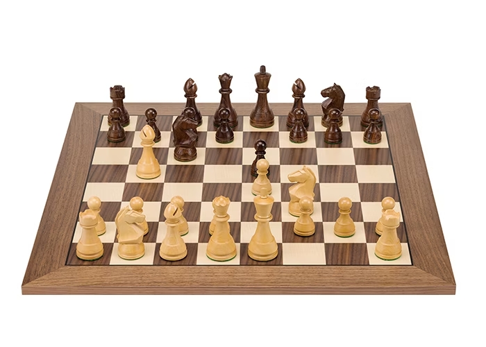 Tablero DGT Bluetooth e-Board Nogal y Piezas Timeless