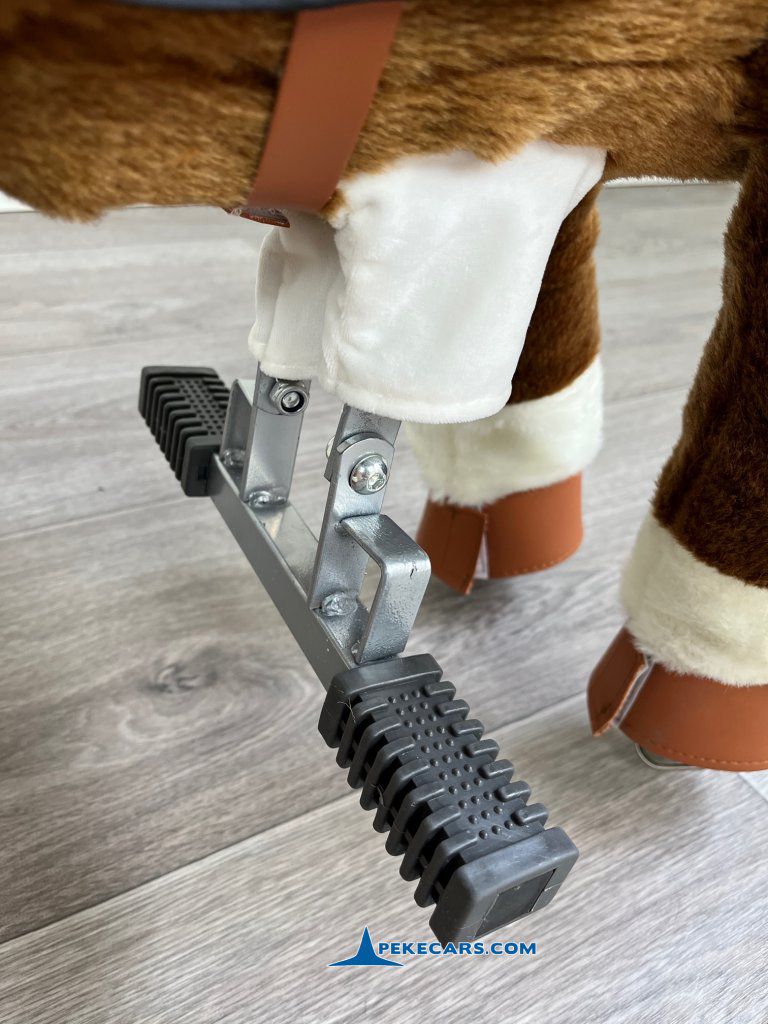 roach pequeno caballos de juguete para montar