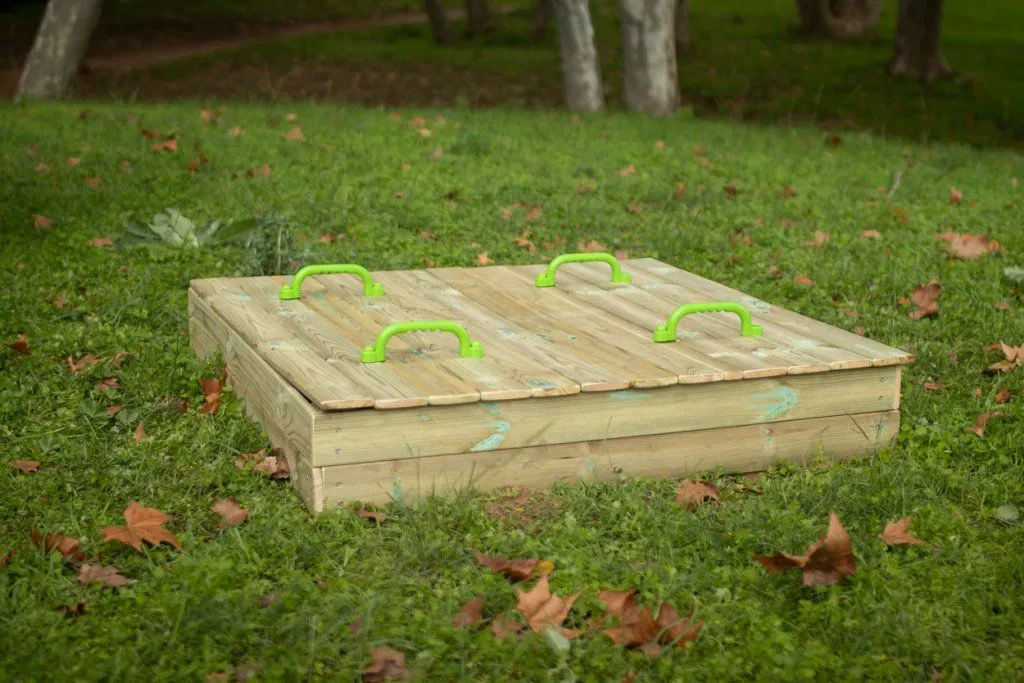 ARENERO MASGAMES OBEN M - vista en jardin cerrado