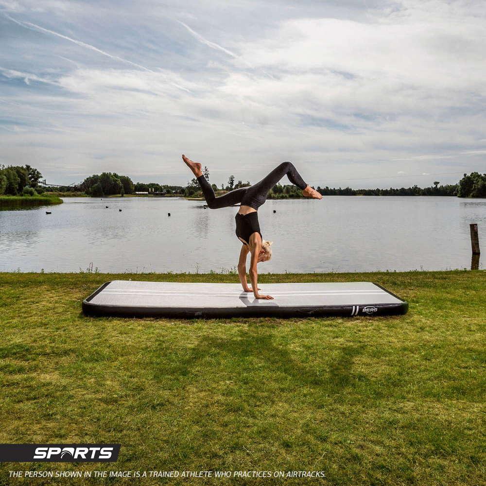 COLCHONETA DEPORTIVA BERG AIRTRACK HOME 300 - en uso