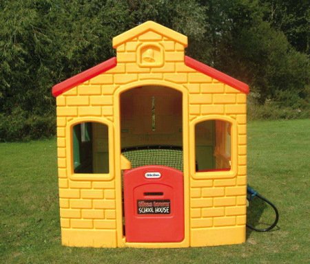 CASA CON ACTIVIDADES LT 4