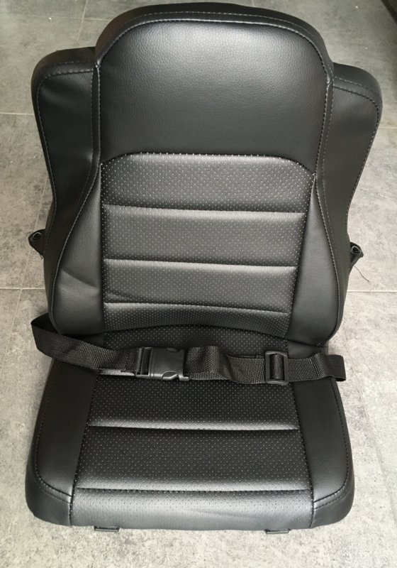 Camion Mercedes Actros Azul pintado asiento