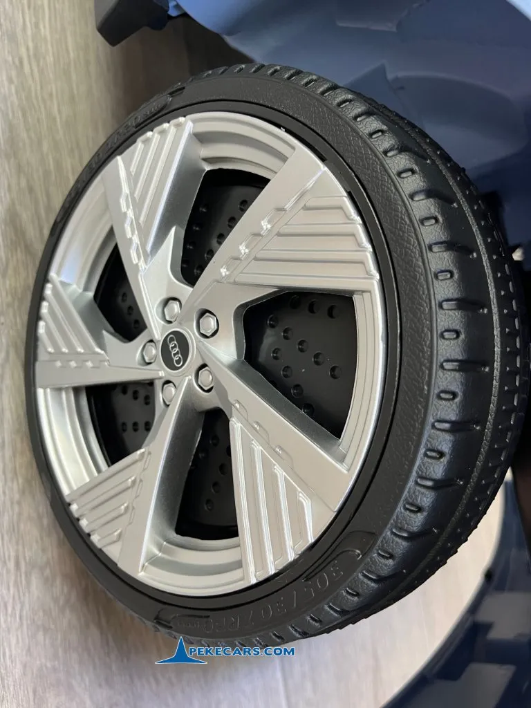 audi etron quattro mp4 azul coches para niños