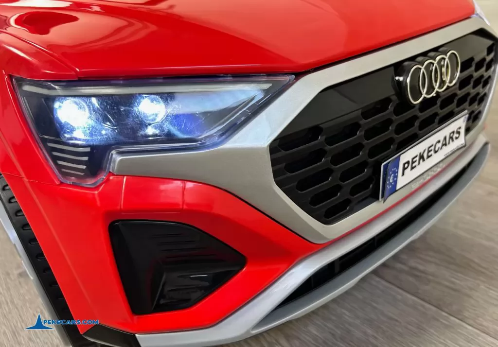 Audi SQ8 rojo coche electrico para niños luces frontales