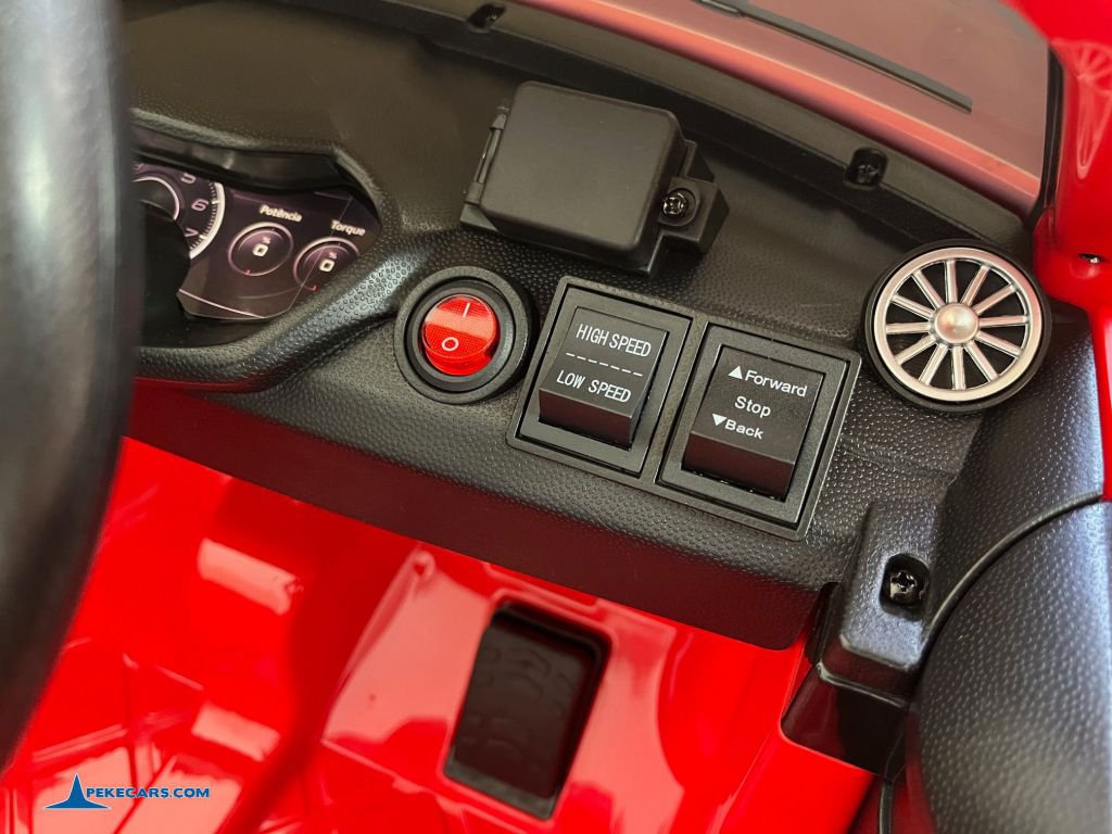 Audi TT RS Roadster 1 Plaza 12V 2.4G Rojo botones