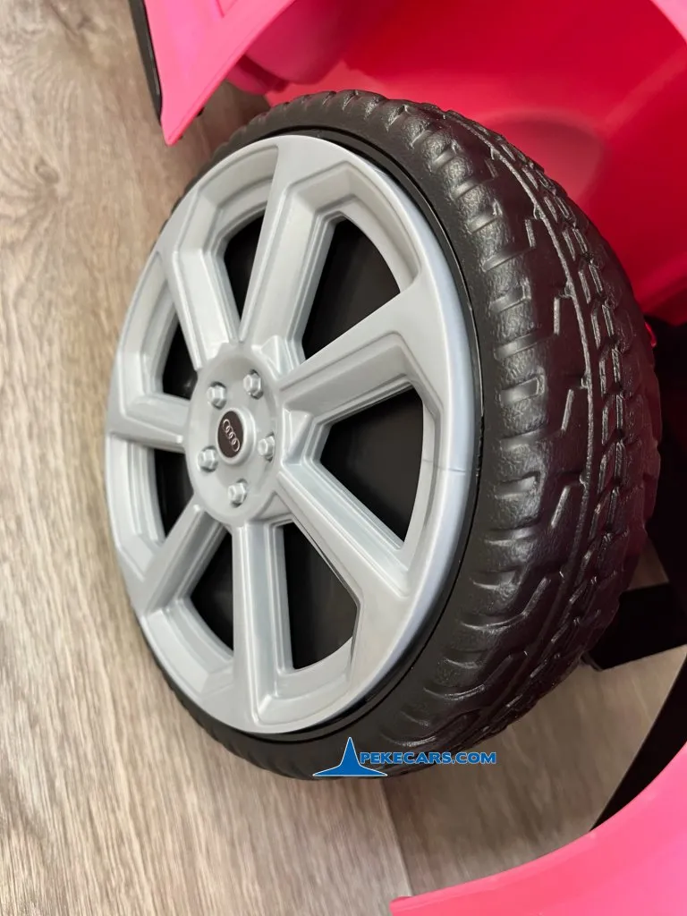 Audi TT RS Roadster 1 Plaza 12V 2.4G Rosa ruedas