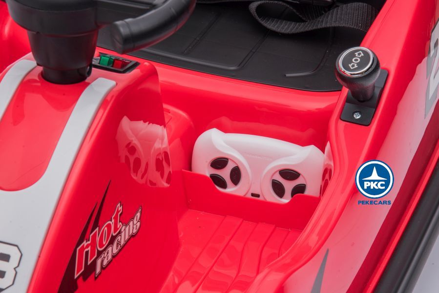 Coche de choque eléctrico racing rojo vista principal