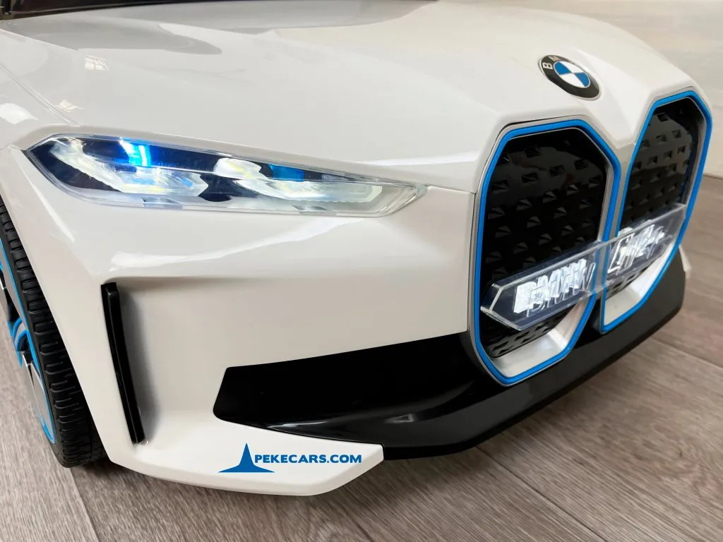 Coche eléctrico para niños BMW I4 12V 2.4G Blanco luces frontales