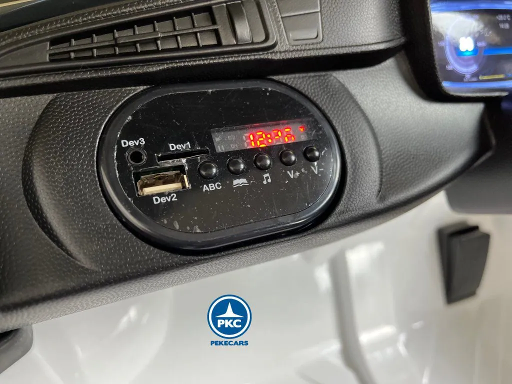 Coche eléctrico para niños BMW i8 Coupé 12V Blanco display sonido