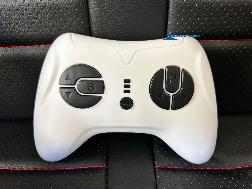 coche a bateria para niños Buggy UTV 12V Blanco mando radiocontrol