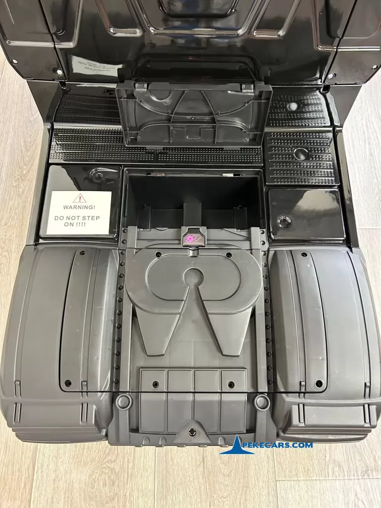 Camion Mercedes Actros Negro zona remolque