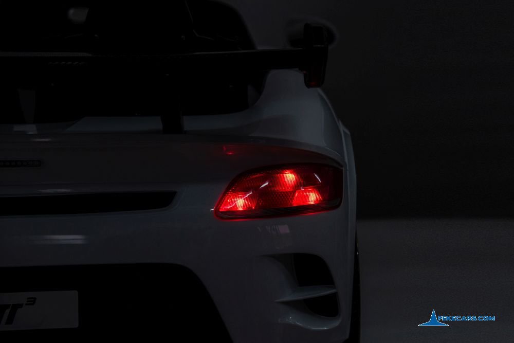 Deportivo RUF CTR3 24V 2.4G Blanco luces traseras