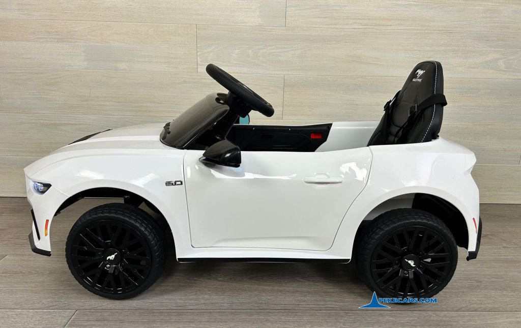 Ford Mustang 12V Blanco