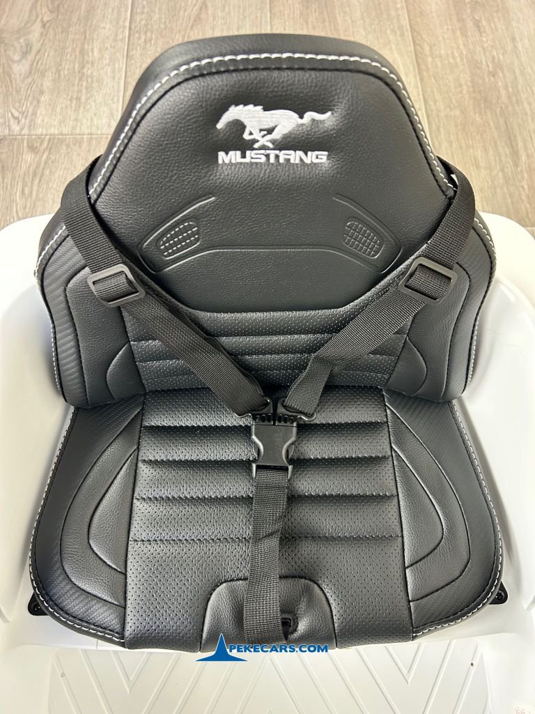 Ford Mustang 12V Blanco