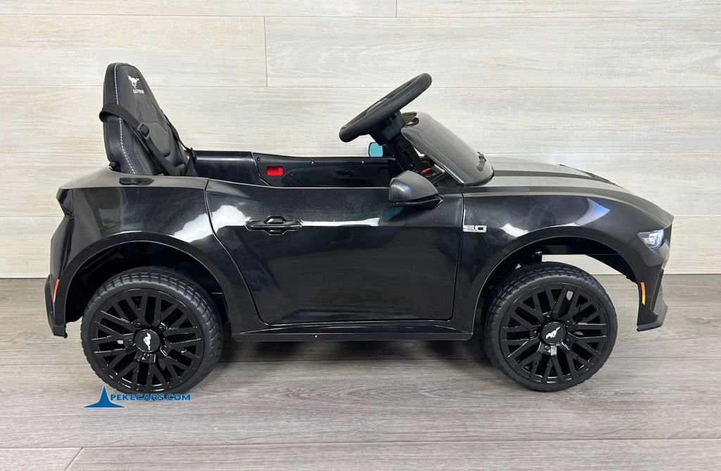 Ford Mustang 12V Negro