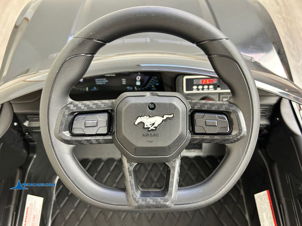 Ford Mustang 12V Negro