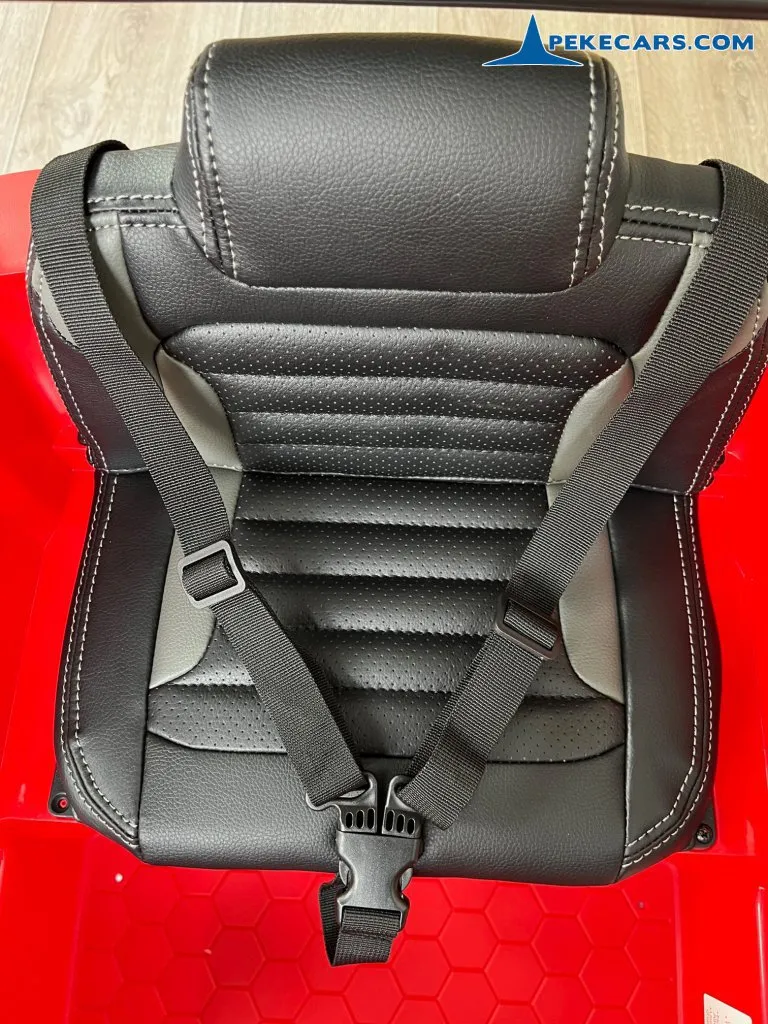 Jeep Mountain King 12V 2.4G Rojo