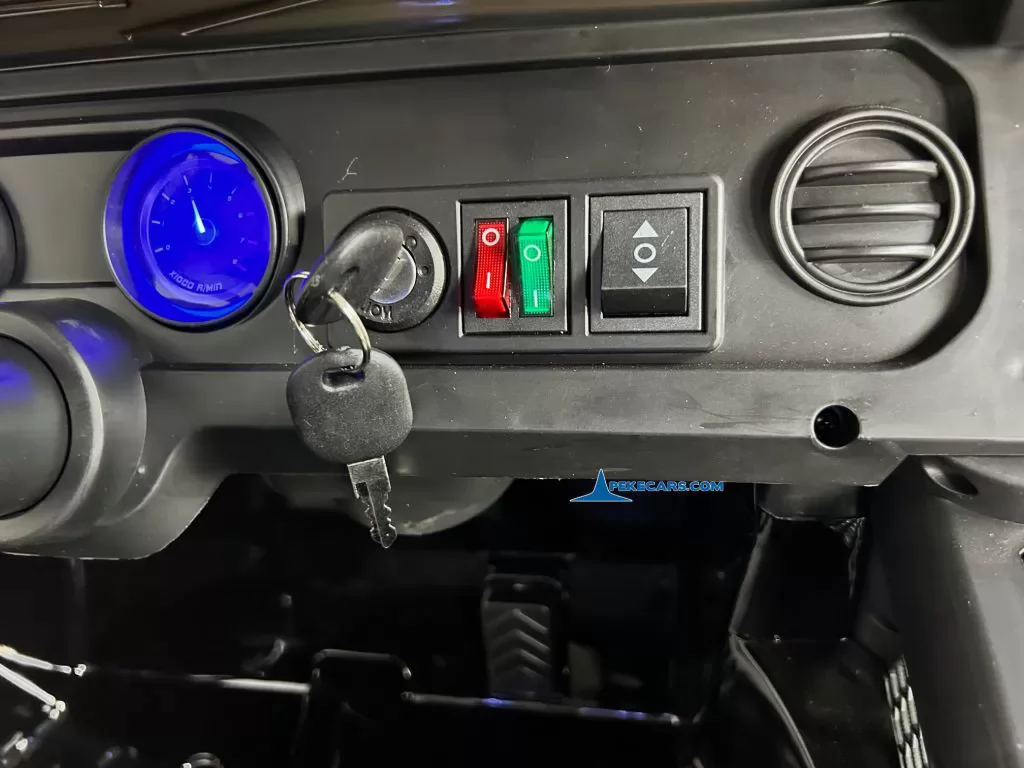 Jeep Wrangler Rubicon Style 12V 2.4G Negro Metalizado