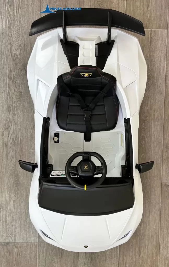 Lamborghini huracan blanco vista desde arriba