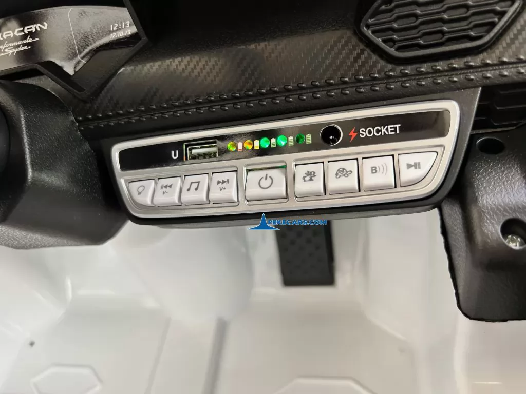 Lamborghini huracan blanco display de sonido