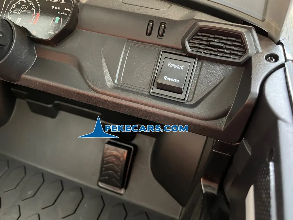 Lamborghini Urus negro