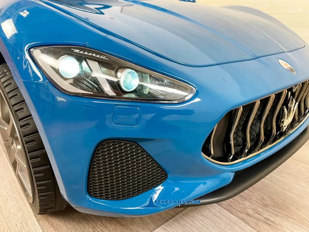 Maserati GC-Sport 12V 2.4G Azul Metalizado luces frontales
