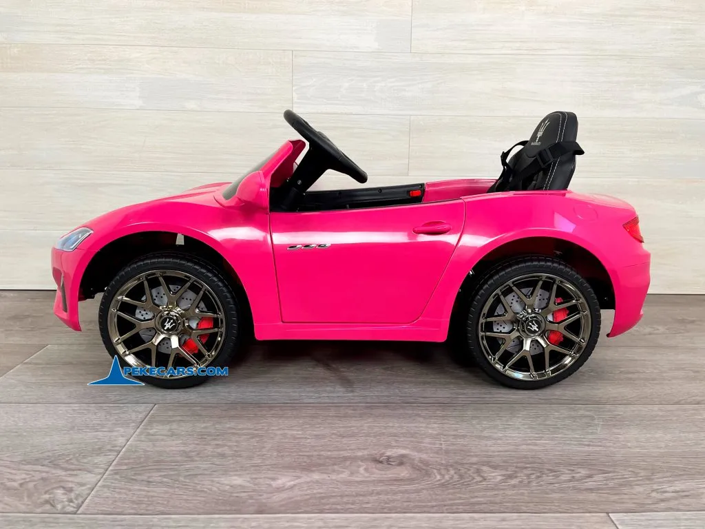 Maserati GC-Sport 12V 2.4G Rosa vista lado derecho