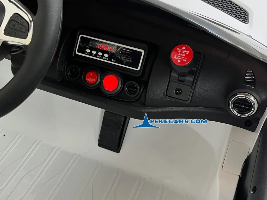 Coche electrico para niños Mercedes GT 12V Blanco