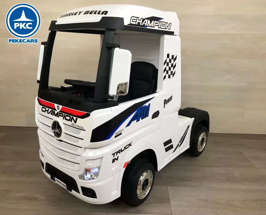 Camión Mercedes Actros Blanco vista 3/4 izquierda