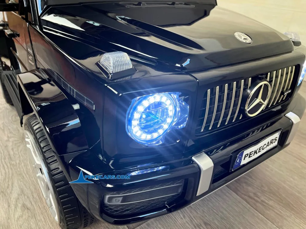 Mercedes Benz G63 AMG negro metalizado 3/4 luces frontales