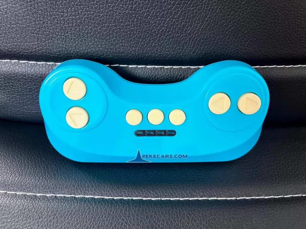 mini style rojo coches para niños mando radiocontrol detalle