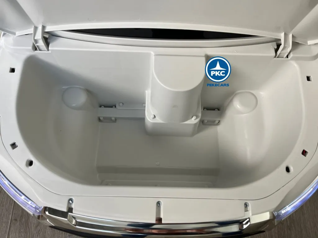 Toyota Hilux 12v 2,4Ghz blanco