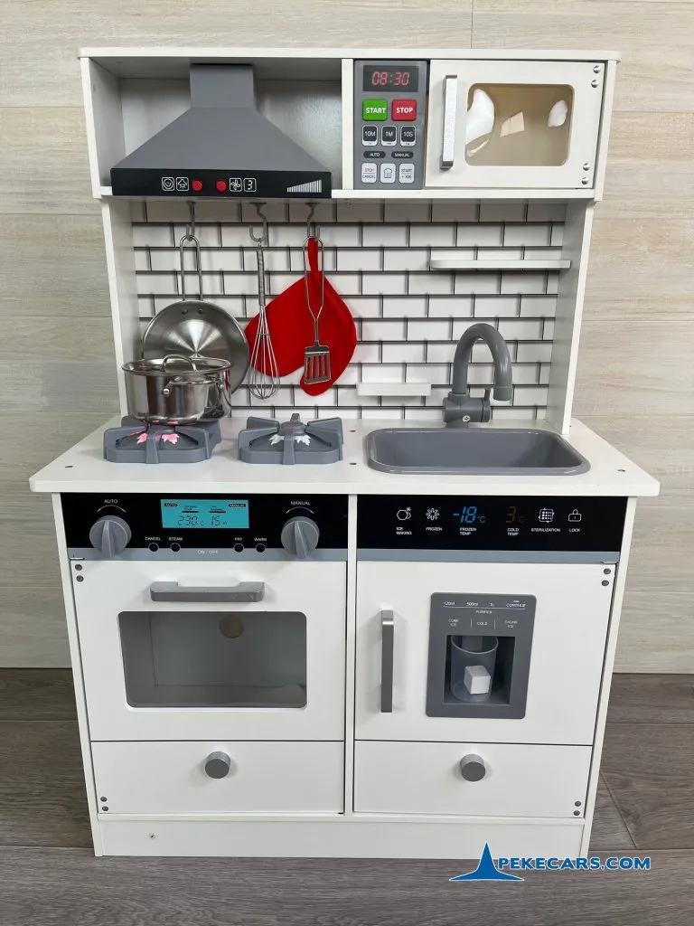 cocina de juguete blanca accesorios luces