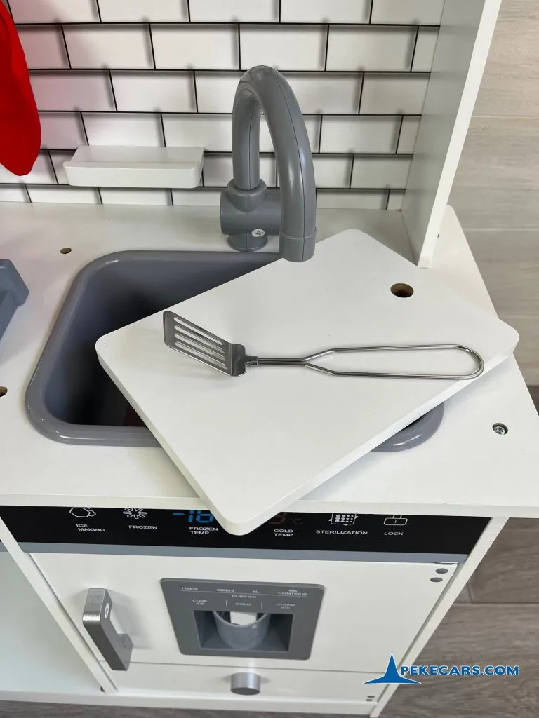 cocina de juguetes blanca accesorios luces