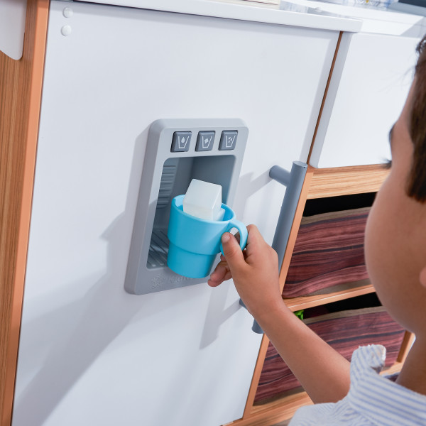 Cocina Farmhouse de Kidkraft 53444 - dispensador de hielo