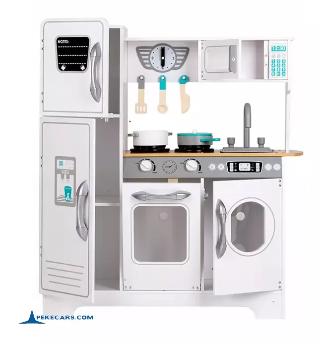 Cocina de Madera blanca moderna con lavadora, horno, fregadero y microondas