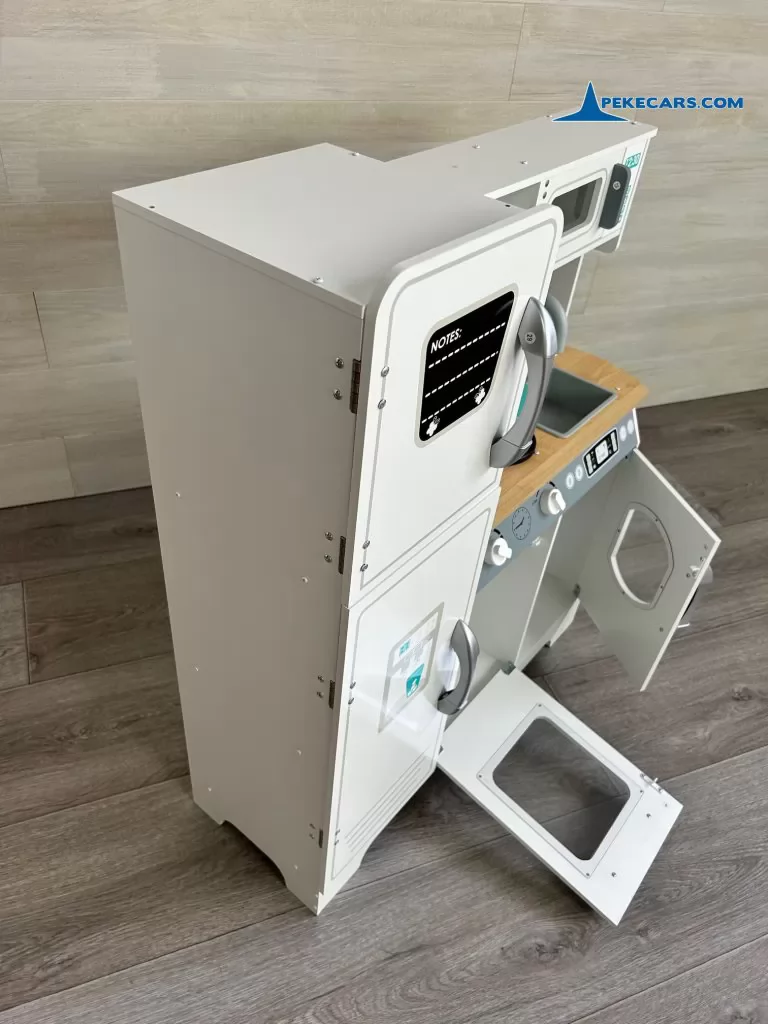 cocina de juguete blanca moderna