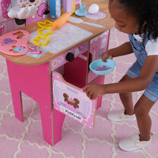 Kidkraft Panaderia y Cafeteria Minnie Mouse - horno