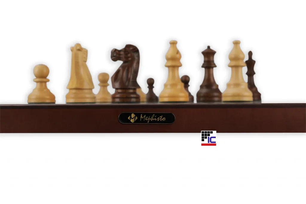 Mephisto phoenix chessboard 55