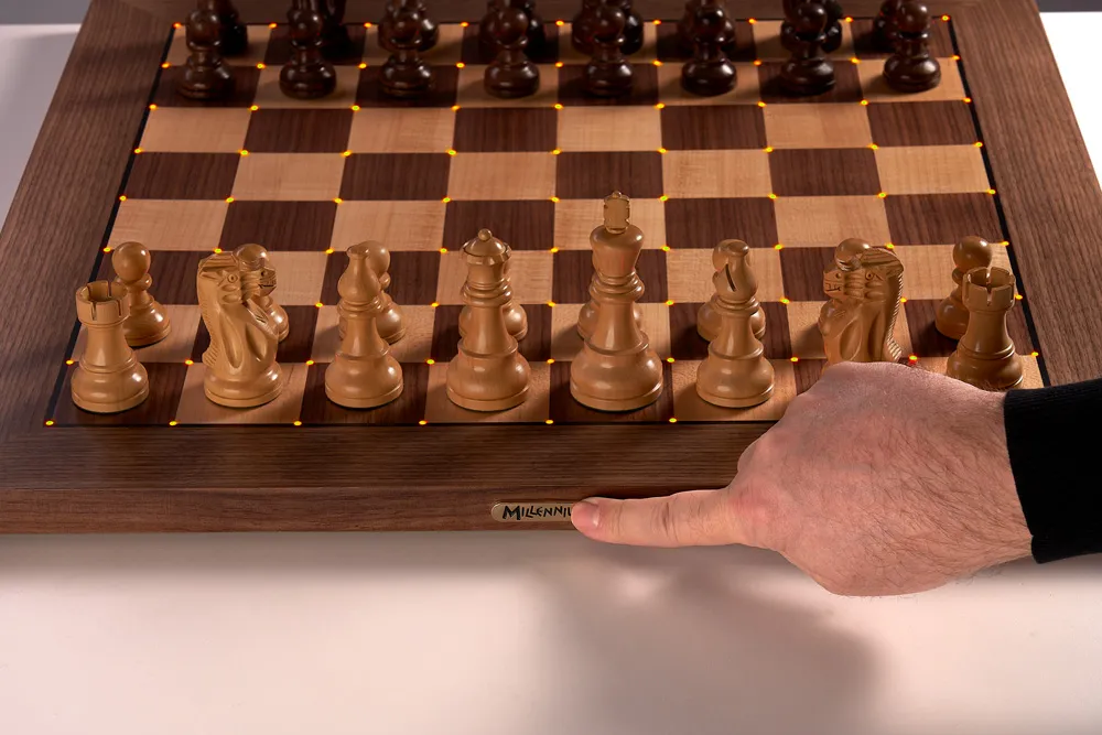 Millennium Supreme Tournament 55 - boton configuracion leds encendidos