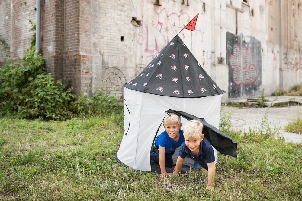 Tienda piratas - Exterior