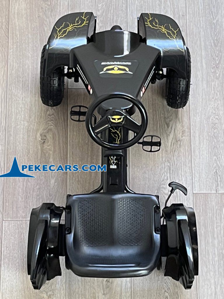 Kart a Pedales Hombre Murciélago Negro