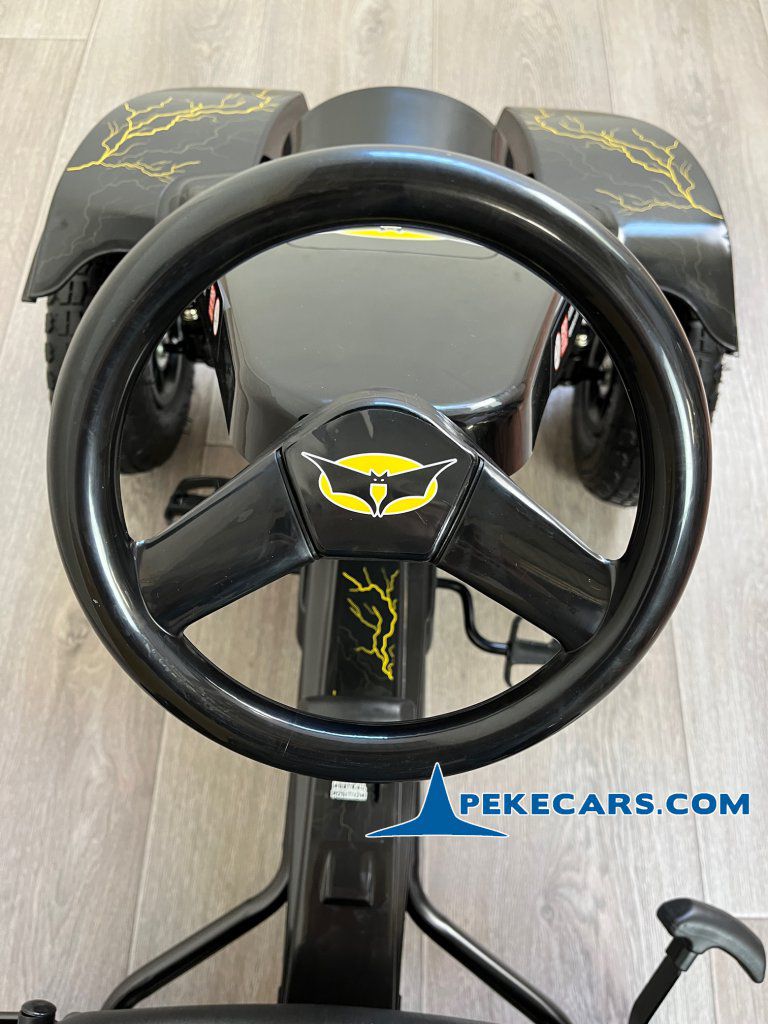 Kart a Pedales Hombre Murciélago Negro