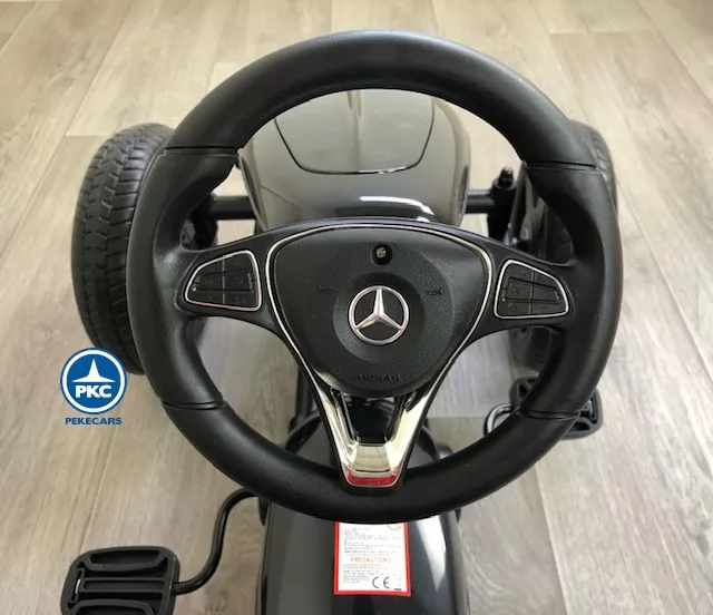 Kart a pedales Mercedes Negro volante