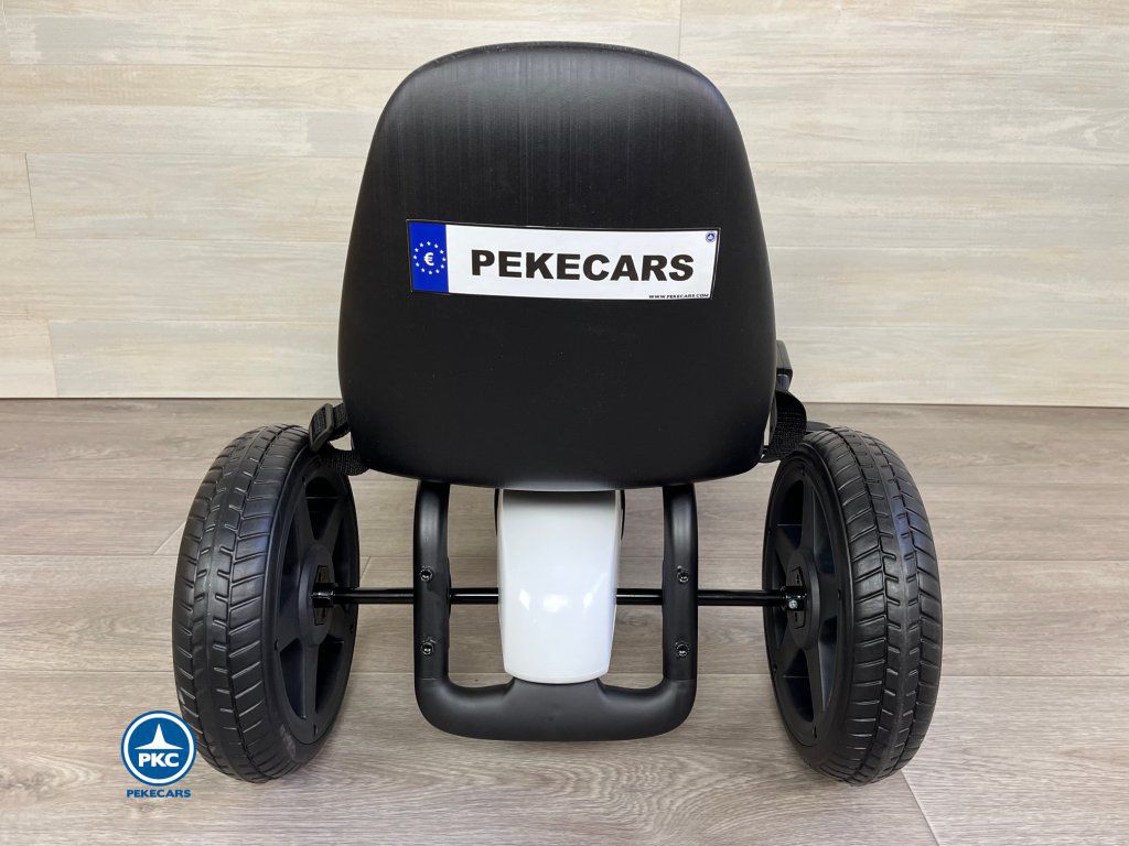 Kart a pedales Mercedes Blanco parte trasera